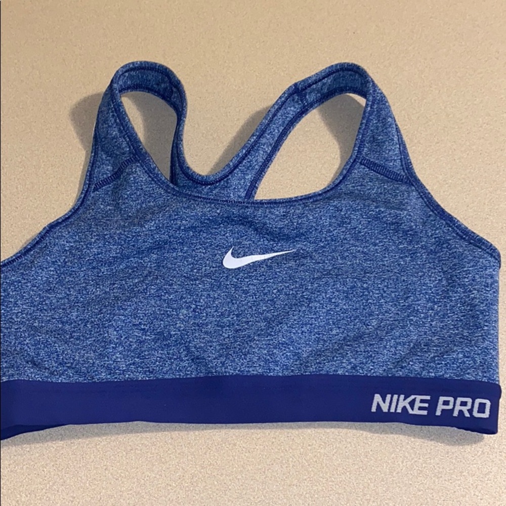Nike Pro Sports Bra